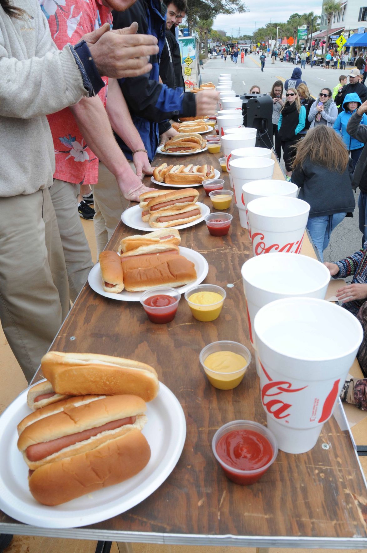 Taste of Folly hot dog-eating contest